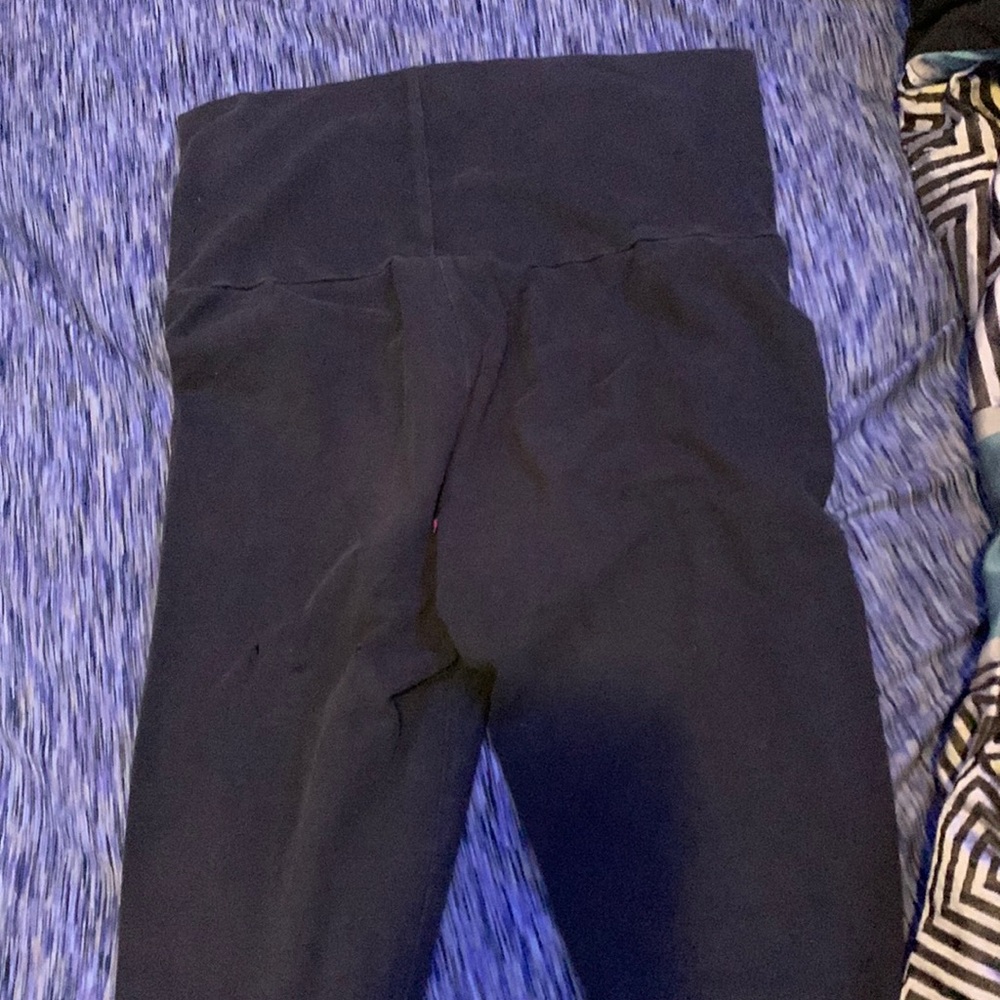 capris